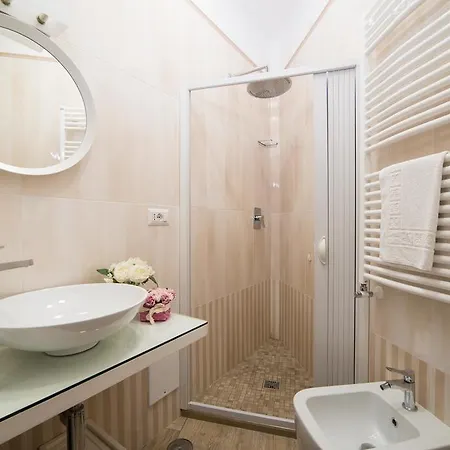 Bed & Breakfast Chic In Center Salerno